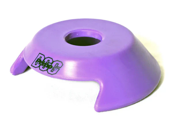 CUBRE MAZA PRIMO DSG TRAS. PLASTICO 14MM MORADO